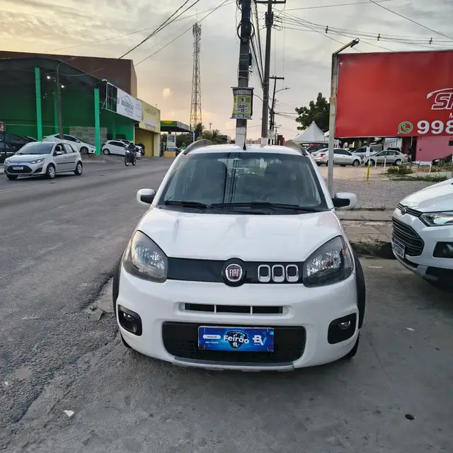 Carro Fiat Uno 2015 Way 1.0 8V (Flex) 4p
