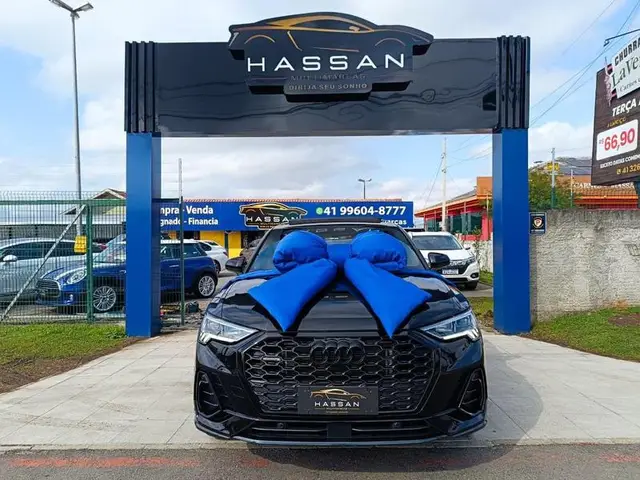 Carro Audi Q3 2022 Perf. Black 2.0 TFSI Tiptr. Quattro