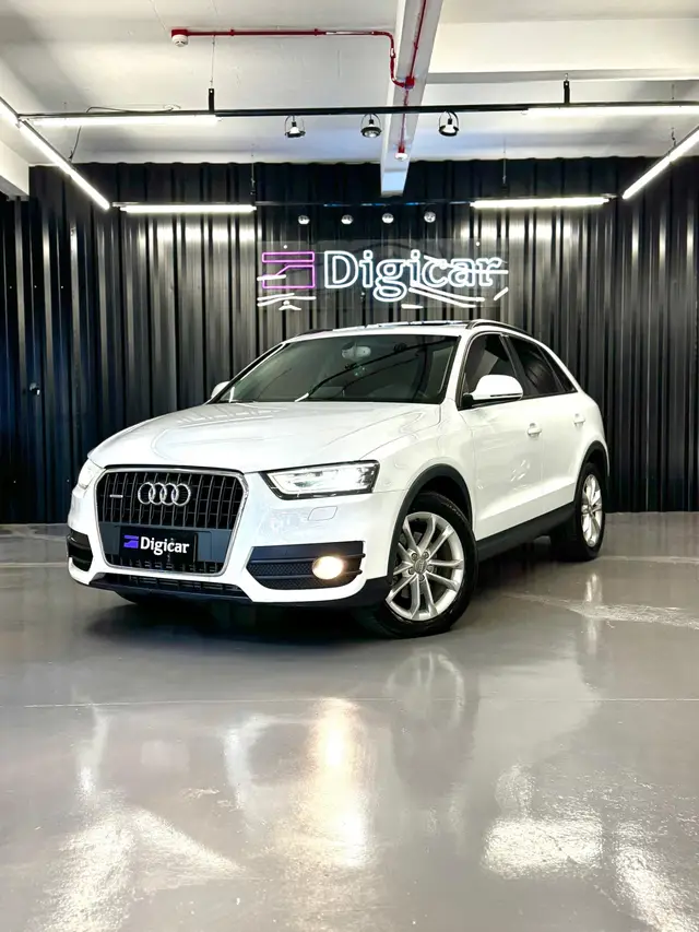 Carro Audi Q3 2013 2.0 TFSI Ambiente S Tronic Quattro