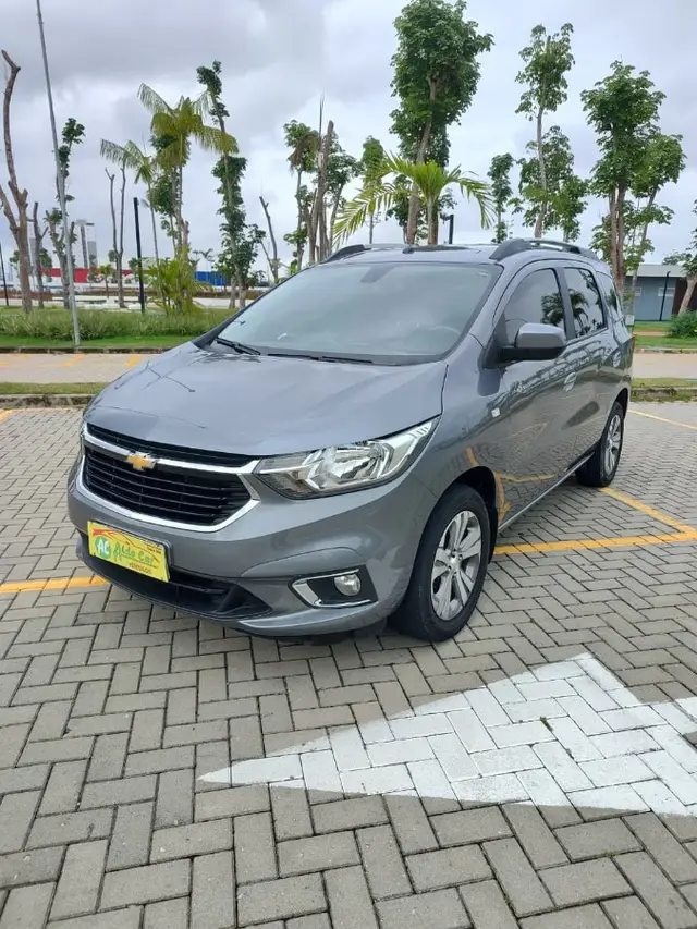 Carro Chevrolet Spin 2023 Premier 1.8 (Aut.)