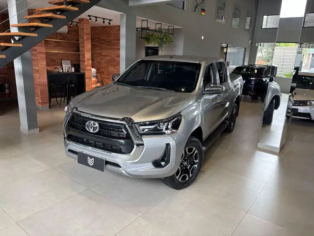 Carro Toyota Hilux Cabine Dupla 2024 SRV 4x4 2.8 Diesel