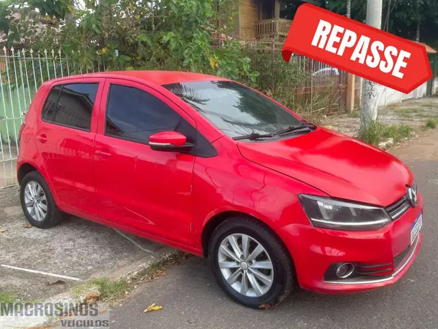 Carro Volkswagen Fox 2013 1.0 TEC (Flex) 4p
