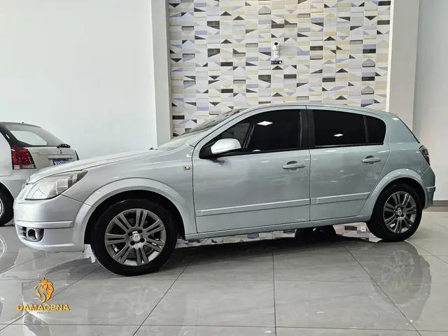 Carro Chevrolet Vectra GT 2009 -X 2.0 8V (Flex)