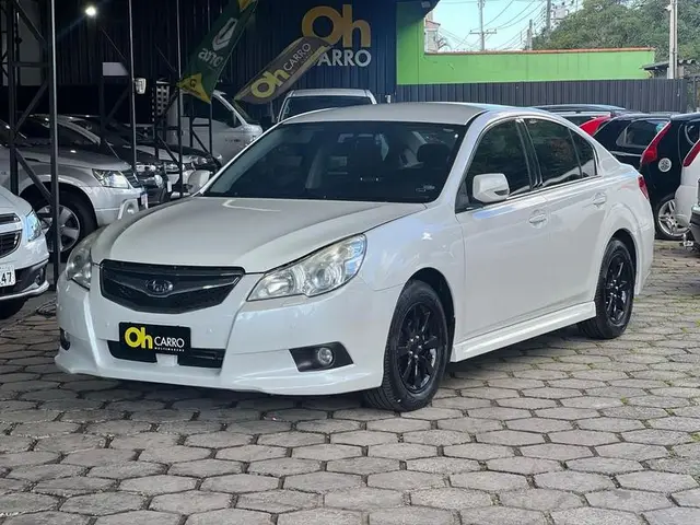 Carro Subaru Legacy Sedan 2011 Legacy 2.0 CVT 4X4 (aut)
