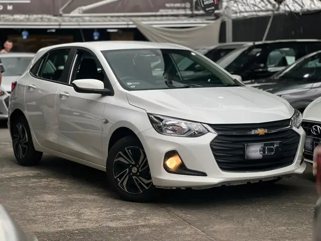 Carro Chevrolet Onix 2024 LT 1.0 Turbo