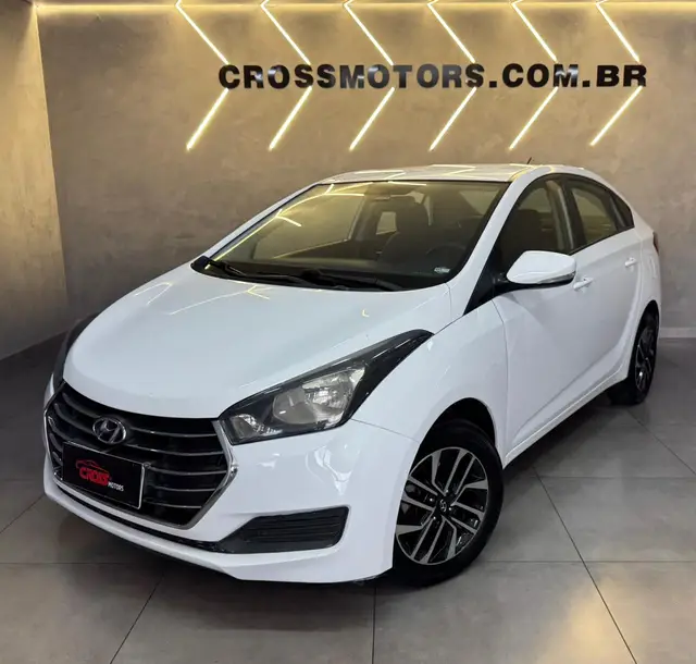 Carro Hyundai HB20S 2018 1.6 Comfort Plus (Flex)