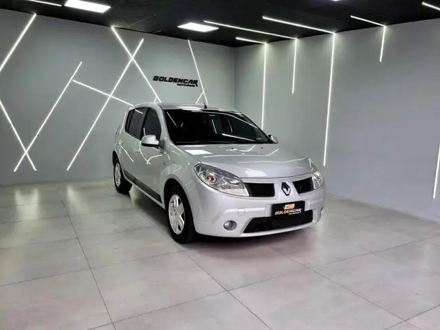 Carro Renault Sandero 2010 Privilège 1.6 8V Hi-Torque (flex)