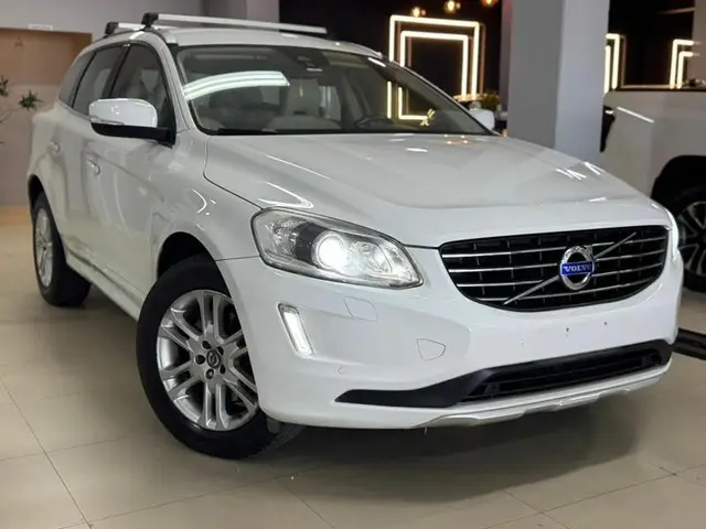 Carro Volvo XC60 2015 2.0 T5 Drive-E Dynamic