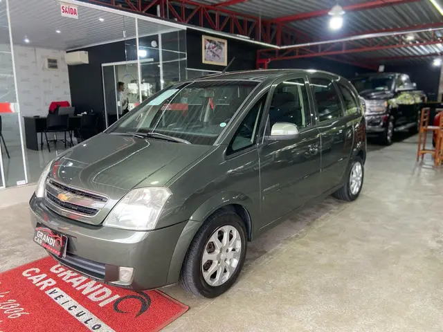 Carro Chevrolet Meriva 2011 Premium 1.8 (Flex) (easytronic)