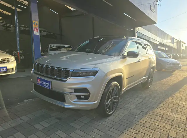 Carro Jeep Commander 2025 Overland 2.0 Hurricane