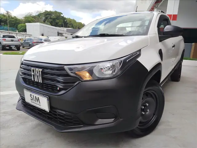 Carro Fiat Strada 2023 Endurance 1.4 Cabine Plus (Flex)