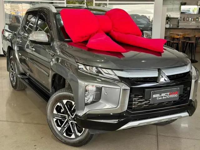 Carro Mitsubishi L200 Triton Sport 2023 HPE-S 2.4