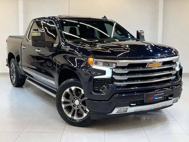 Carro Chevrolet Silverado 2024 High Country 5.3