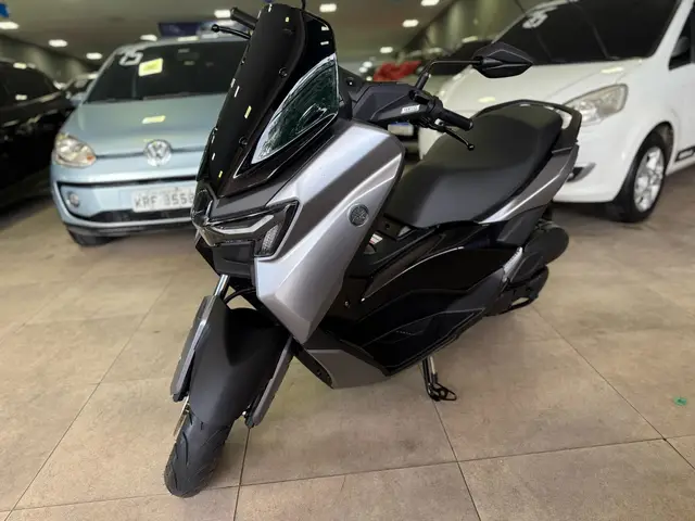 Moto Yamaha NMax 2025 Connected 160 ABS