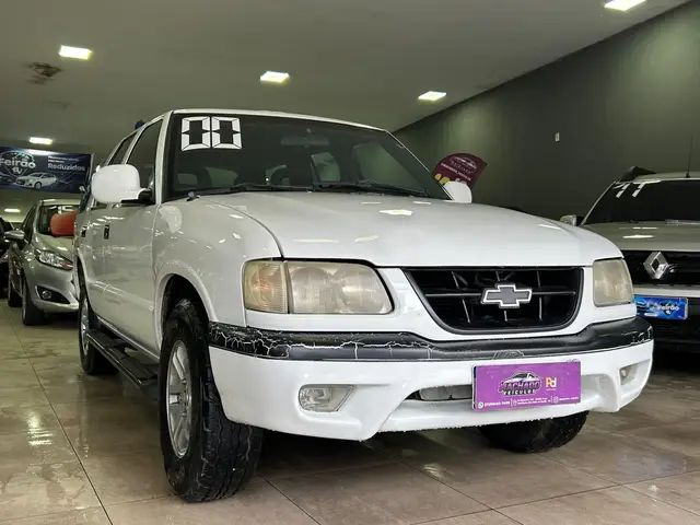 Carro Chevrolet Blazer 2000 DLX 4x2 4.3 SFi V6