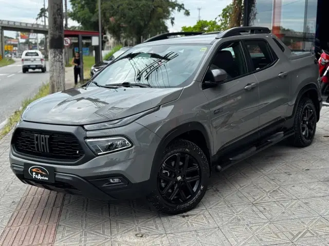 Carro Fiat Toro 2023 Ultra 2.0 TDI 4x4 (Aut)