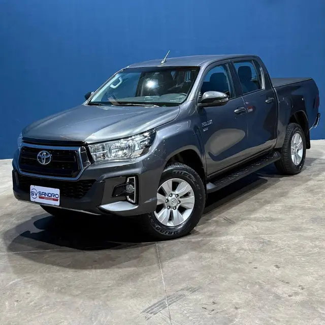 Carro Toyota Hilux Cabine Dupla 2019 Hilux 2.7 SR CD 4x2 (Flex) (Aut)
