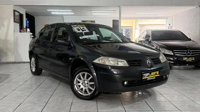 Carro Renault Megane Sedan 2009 Mégane Sedan Expression 1.6 16V (flex)
