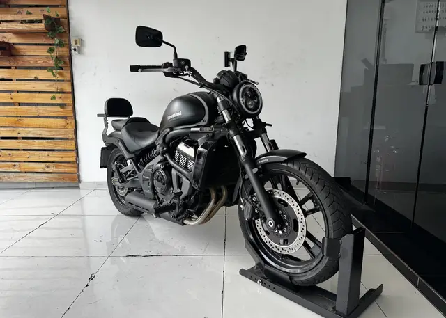 Moto Kawasaki Vulcan 2022 S 650