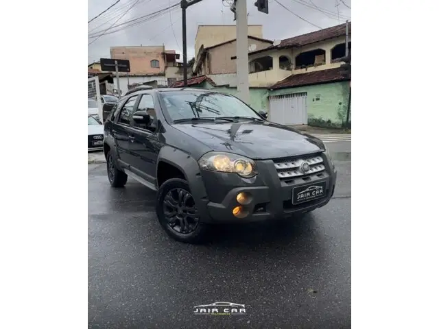 Carro Fiat Palio Weekend 2012 Adventure Locker 1.8 8V (Flex)