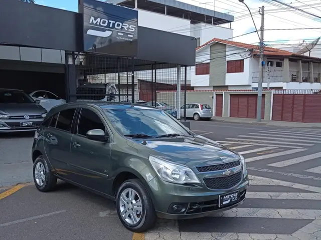Carro Chevrolet Agile 2011 LTZ 1.4 8V (Flex)