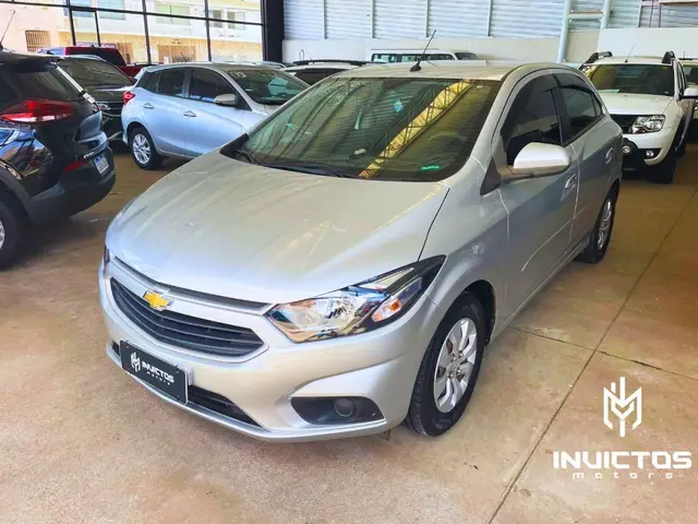 Carro Chevrolet Onix 2018 1.0 LT SPE/4