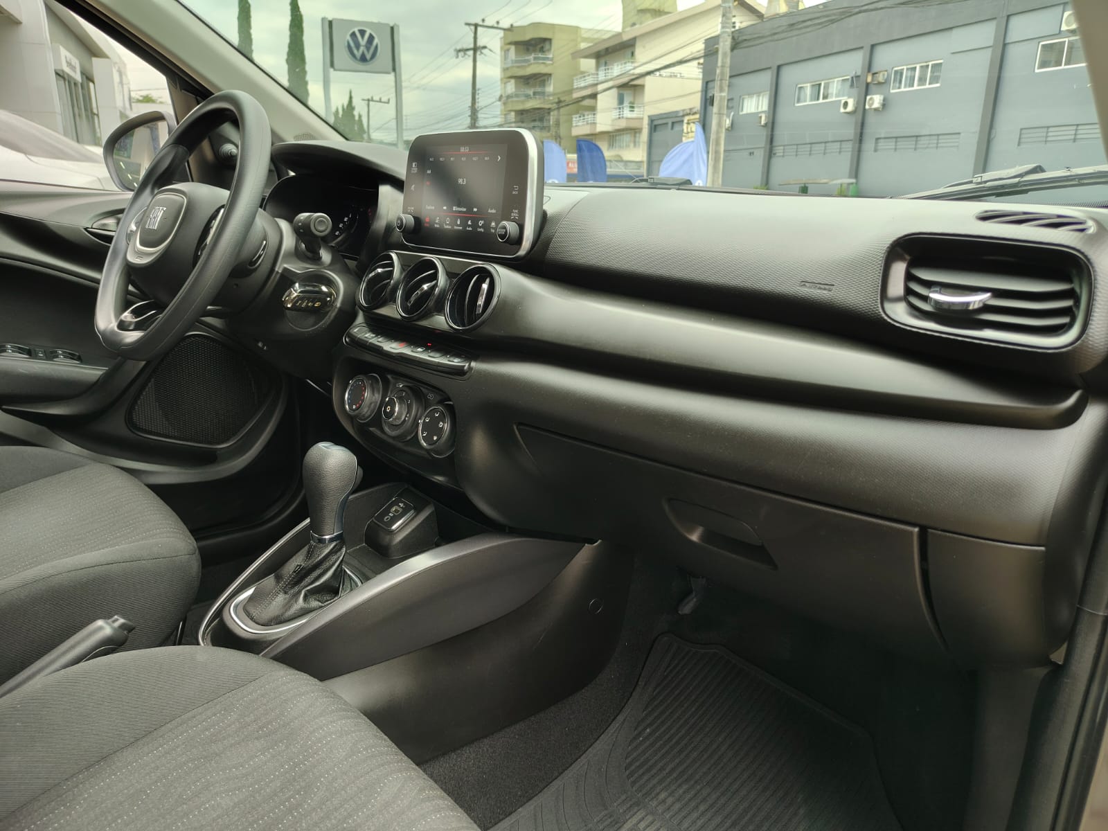 fiat cronos drive 1.3 (flex) at