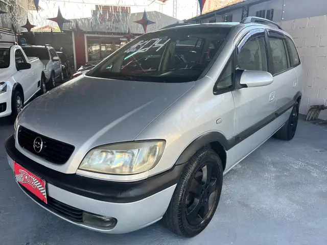 Carro Chevrolet Zafira 2004 CD 2.0 16V
