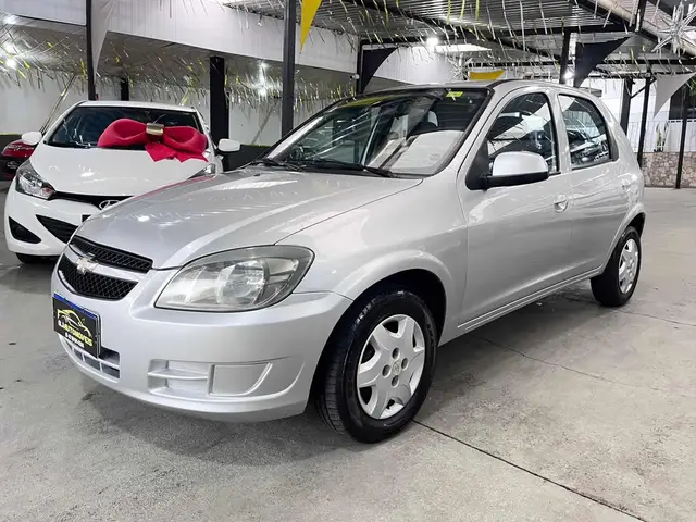 Carro Chevrolet Celta 2013 LT 1.0 (Flex)