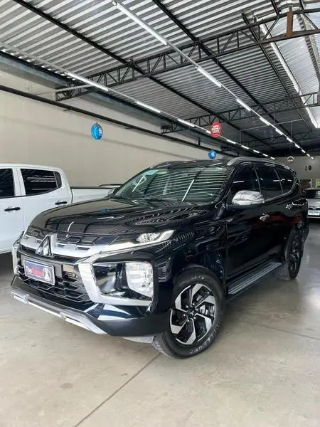 Carro Mitsubishi Pajero Sport 2025 HPE 2.4