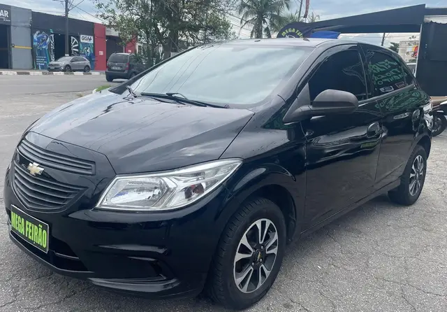Carro Chevrolet Onix 2015 1.0 LS SPE/4