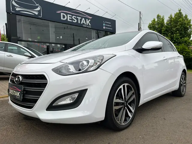 Carro Hyundai i30 2016 I30 1.8 16V MPI (Básico+Teto)