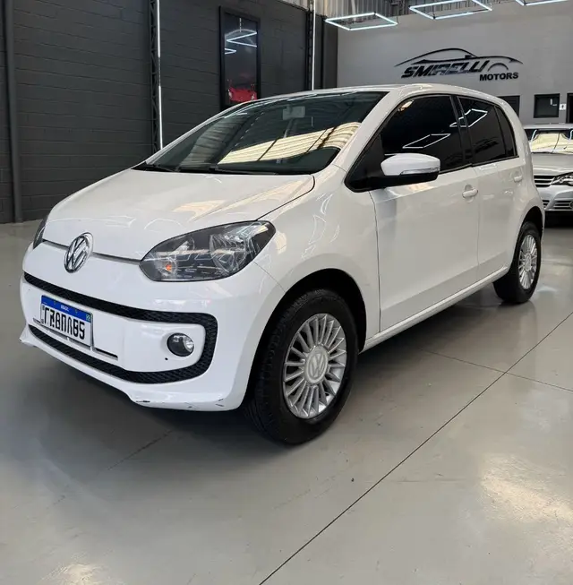 Carro Volkswagen Up! 2015 1.0 12v E-Flex move up! 4p