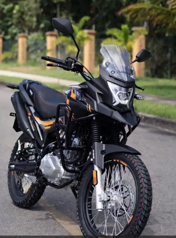 Moto Avelloz AZ 2025 160 XTREME