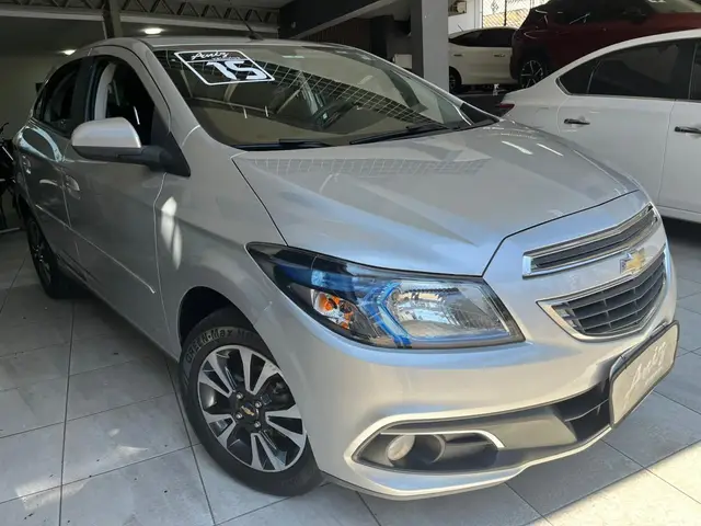 Carro Chevrolet Onix 2015 1.4 LTZ SPE/4