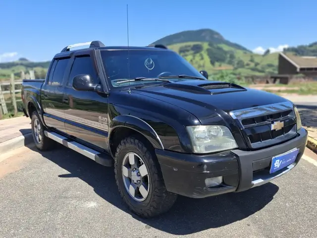 Carro Chevrolet S10 Cabine Dupla 2011 S10 Executive 4x2 2.4 (Flex) (Cab Dupla)