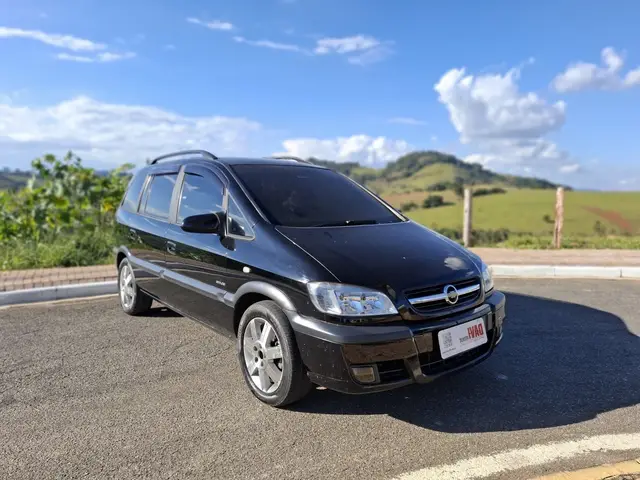 Carro Chevrolet Zafira 2011 Elite 2.0 (Flex) (Aut)