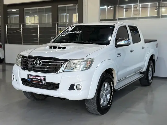 Carro Toyota Hilux SW4 2014 3.0 TDI 4x4 SRV 5L