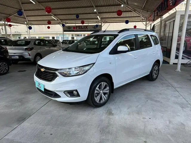 Carro Chevrolet Spin 2024 Premier 1.8 (Aut.)