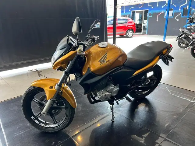 Moto Honda CB 300R 2011 (ABS)