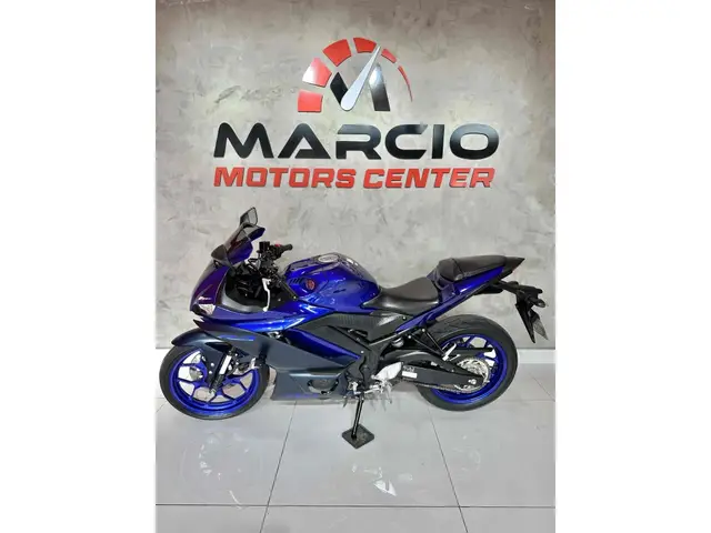 Moto Yamaha YZF R3 2024 ABS