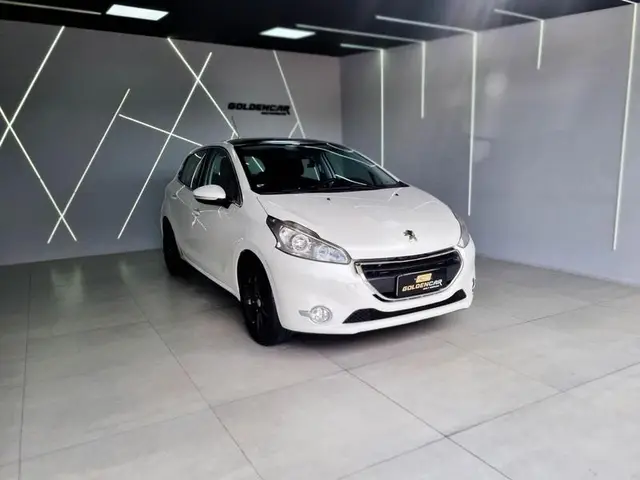 Carro Peugeot 208 2015 Griffe  1.6 16V (Flex) (Aut)
