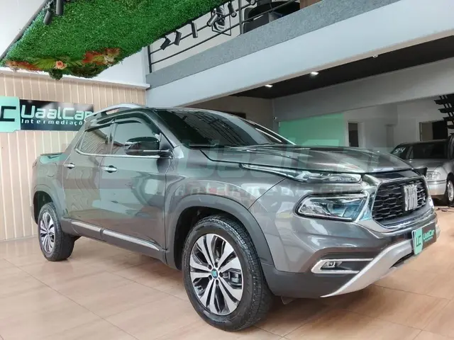 Carro Fiat Toro 2025 Volcano 2.0