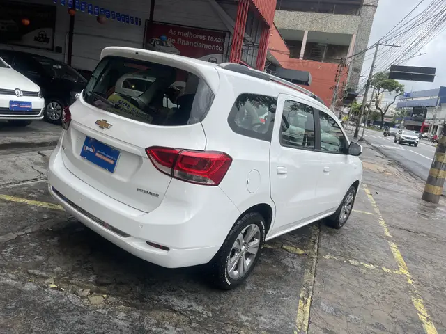 Carro Chevrolet Spin 2024 Premier 1.8 (Aut.)