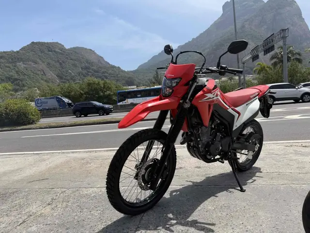Moto Honda XR 300L 2025 Tornado