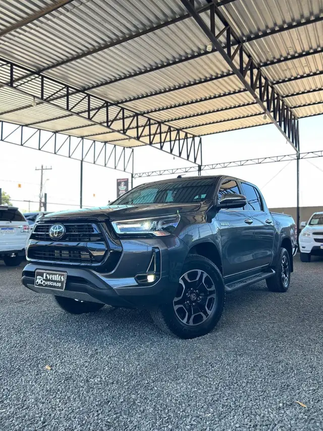 Carro Toyota Hilux Cabine Dupla 2021 SRX 2.8 TDI CD 4x4 (Aut)