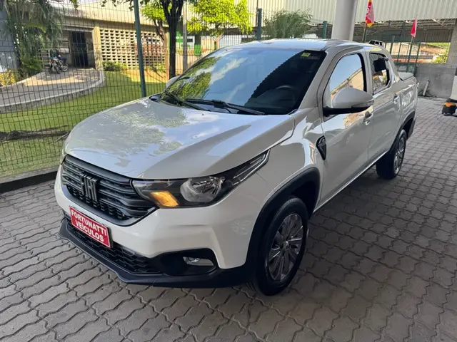 Carro Fiat Strada 2022 Freedom 1.3 CD (Flex)