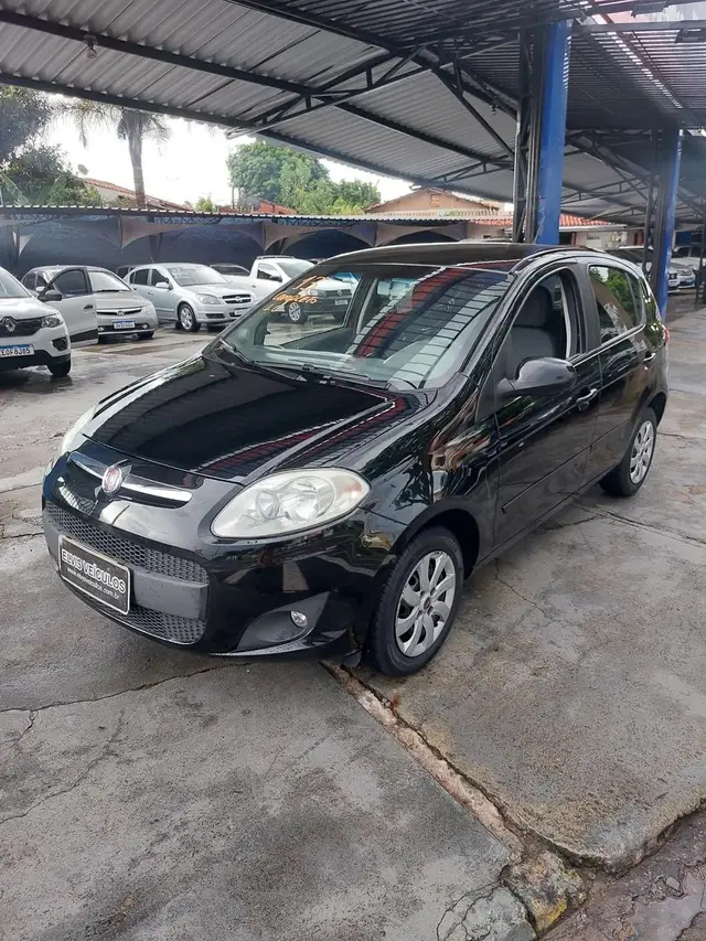Carro Fiat Palio 2013 Attractive 1.0 Evo (Flex)
