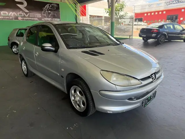 Carro Peugeot 206 2001 Hatch. Soleil 1.6 8V