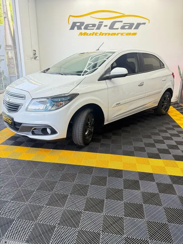 Carro Chevrolet Onix 2013 1.4 LTZ SPE/4